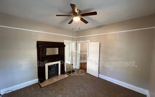 Foto del edificio - 2104 Court Ave