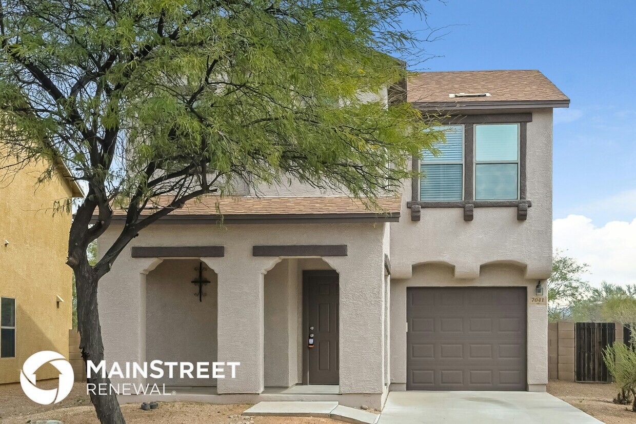Foto principal - 7041 S Ladys Thumb Ln