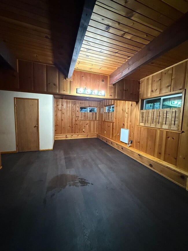 Foto del edificio - 729 Willow Wy