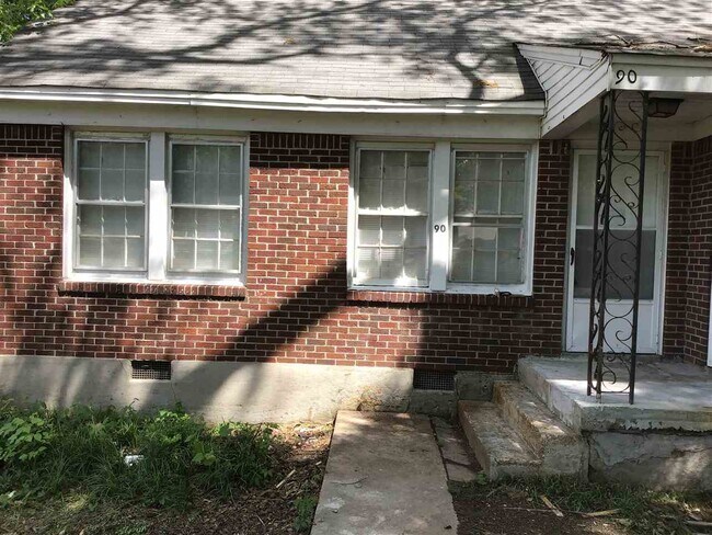 Building Photo - 90 N Greer St