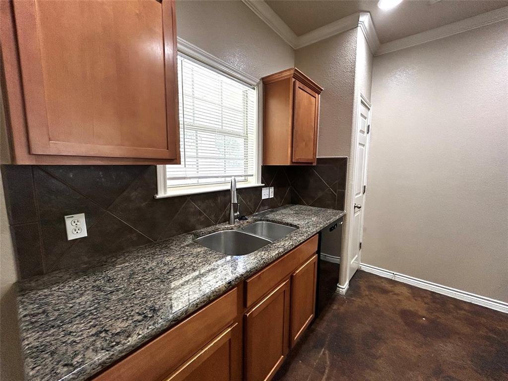 Foto principal - 408 Nelray Blvd