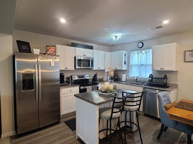 Foto del edificio - Build Equity While Leasing - Lease and Own...