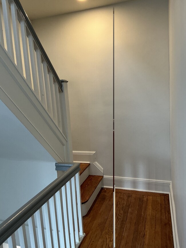 Aterrizaje - 176 Weequahic Ave