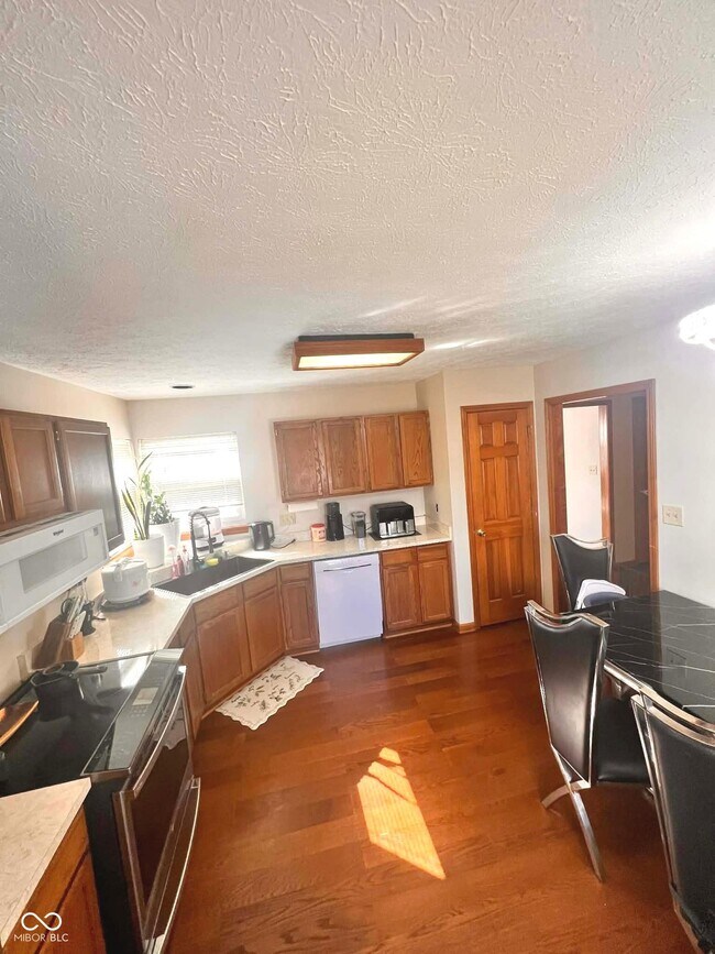 Foto del edificio - 126 Tracy Ridge Blvd