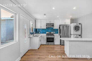 Building Photo - 14139 Gault St