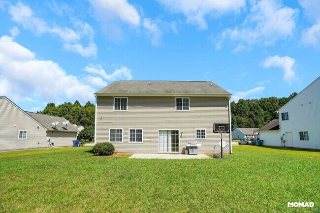 Building Photo - Charming 4BR House in Whitsett