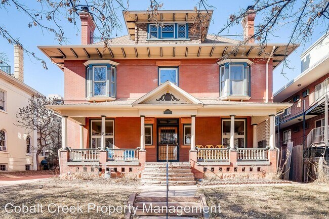 Building Photo - 1445 N High St