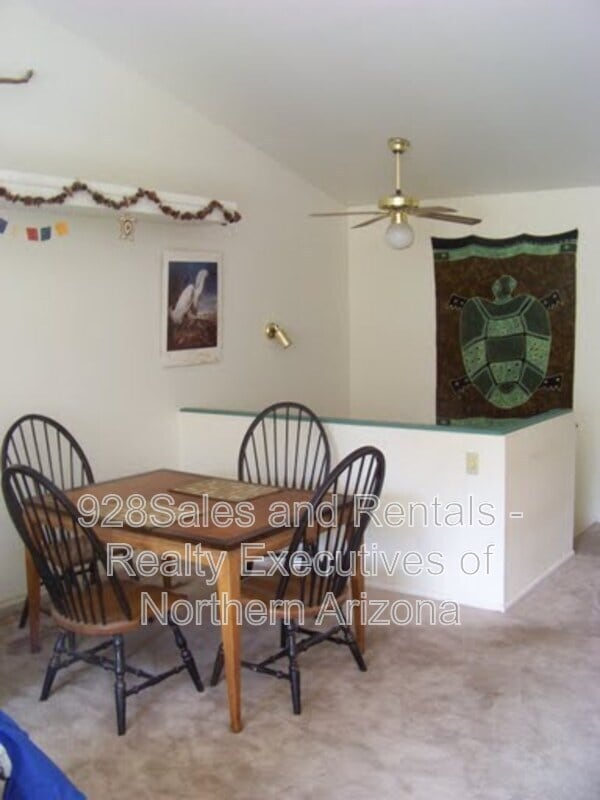 Photo - 111 E Oak Ave Townhome