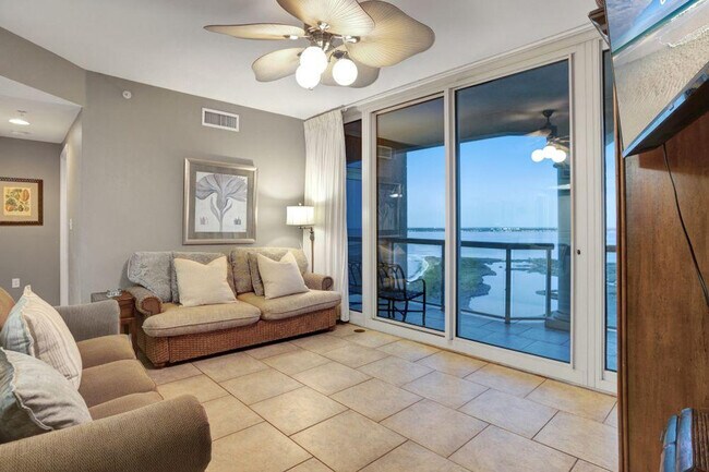 Foto del edificio - 2 Portofino Dr