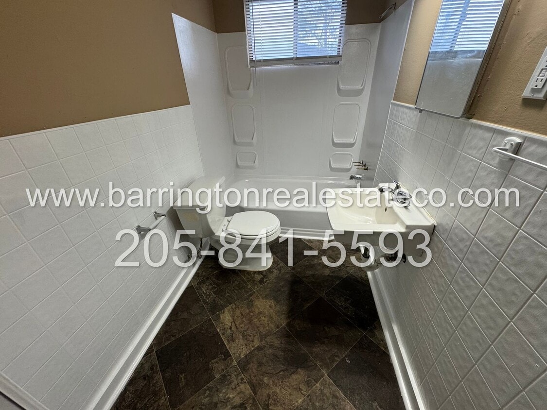 Building Photo - Birmingham/Ensley