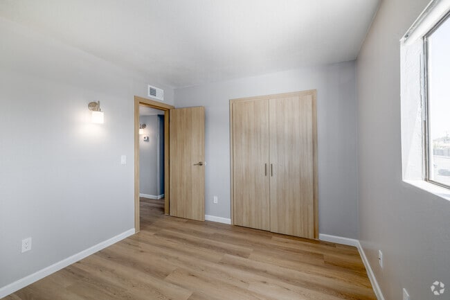 2BR, 1BA - 750SF - Bedroom - SAN MIGUEL TOWN