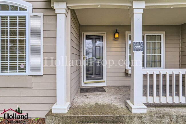 Foto del edificio - Charming Single-Level 3-Bed, 2-Bath Home w...