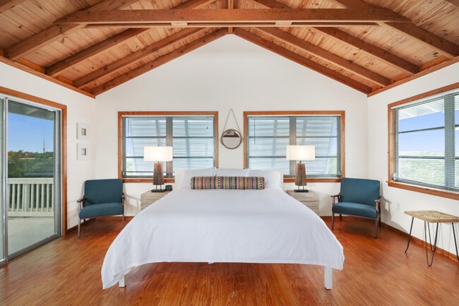 Foto del edificio - 53 Barry Ave