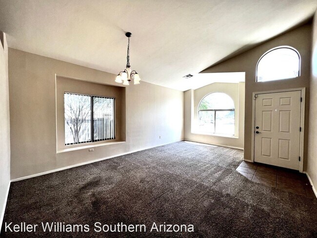 Foto del edificio - 4 br, 2 bath House - 14270 S Avenida Del P...