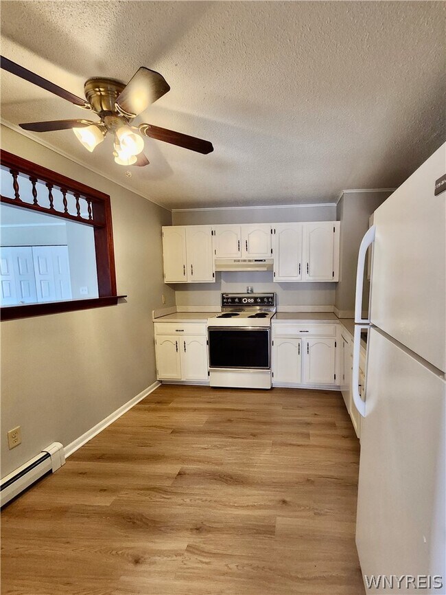 Foto del edificio - 6321 W Quaker St