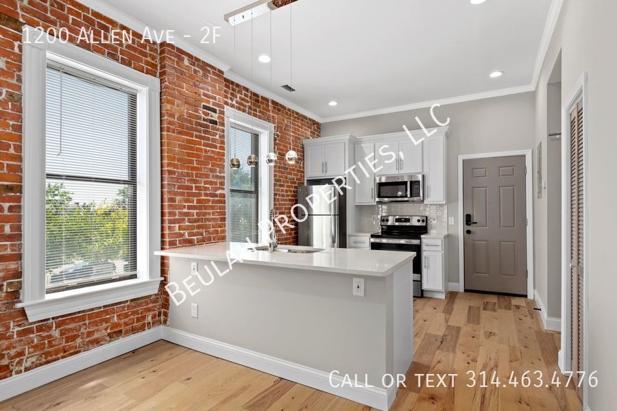 1200 Allen Ave Unit 2F, St. Louis, MO 63104 Room for Rent in St