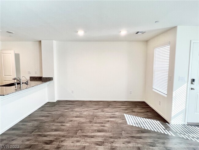 Building Photo - 9128 Rocky Raccoon St
