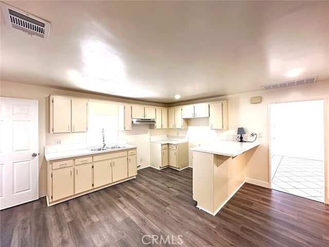 Foto del edificio - 6510 Marbrisa Ave