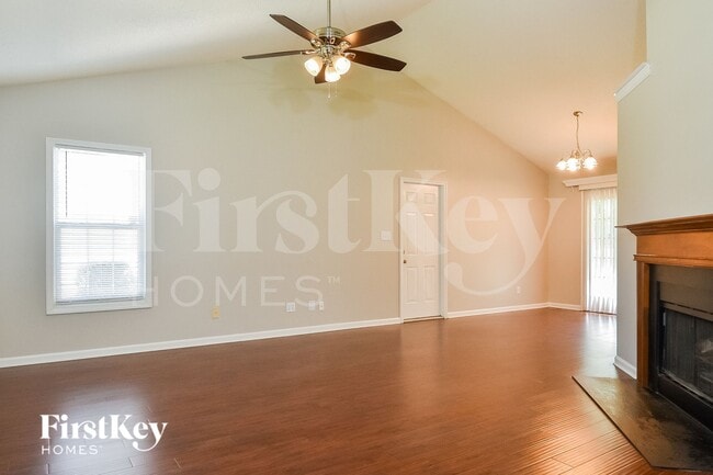 Foto del edificio - 7121 Taunton Dr