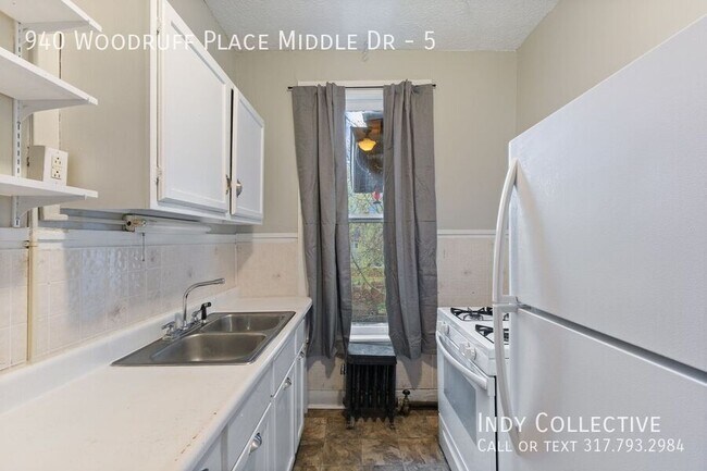 Building Photo - 940 Woodruff Place Middle Dr