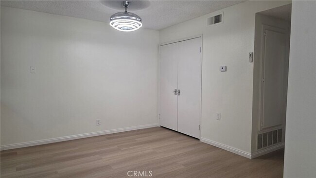 Foto del edificio - 2310 S Diamond Bar Blvd