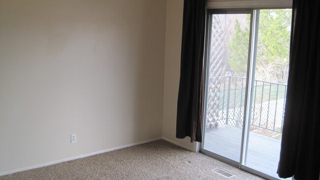 Building Photo - 389 E 7670 S, #B