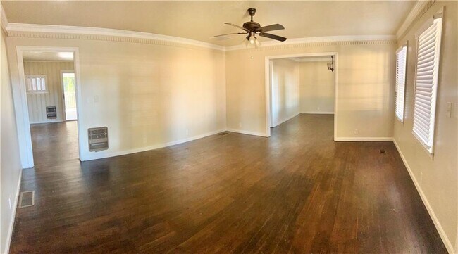 Foto del edificio - 910 Lawrenceville Hwy