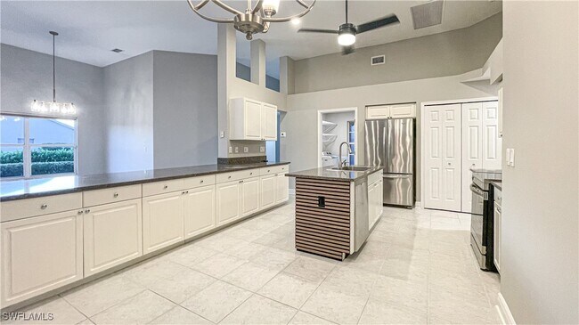 Foto del edificio - 7602 Citrus Hill Ln