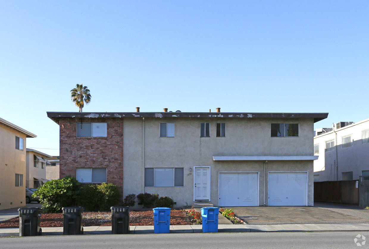 Building Photo - 1656 Newhall St