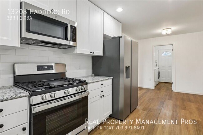 Foto del edificio - 13208 Haddock Rd