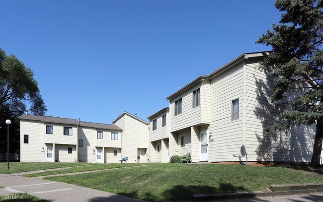 Foto del edificio - 3 br, 1 bath Townhome - Victoria Townhomes