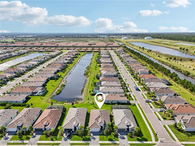 Foto del edificio - 2445 Orchard St