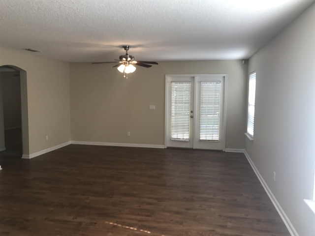 Building Photo - 3699 Silver Bluff Boulevard