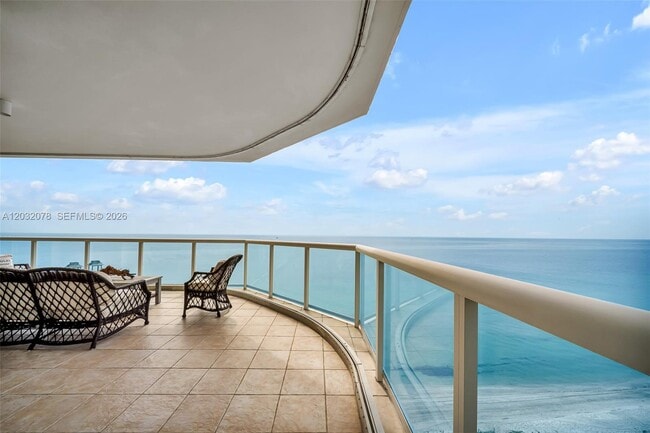 Building Photo - 6051 N Ocean Dr