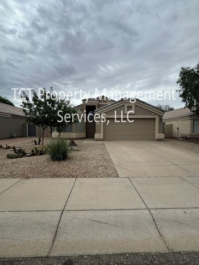 Spacious Open Concept 3 bedroom, 2 bath Ho... - Spacious Open Concept 3 bedroom, 2 bath Ho... House