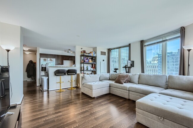 Foto del edificio - 345 N La Salle Dr