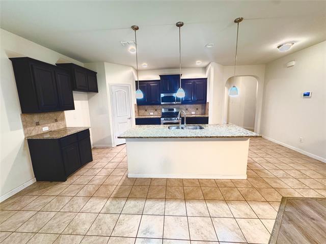 Building Photo - 9121 Stormcrow Dr