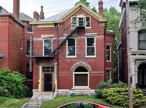 Building Photo - 607 St Catherine St