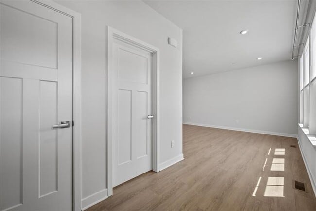 Foto del edificio - 505 Blackrock Blvd