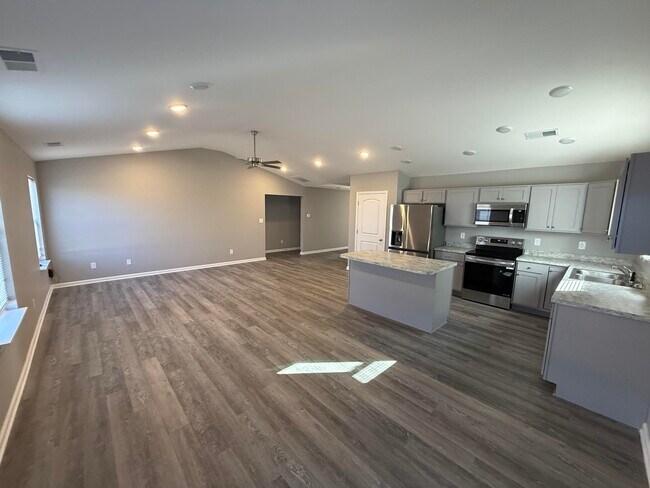 Foto del edificio - 177 Landry Ln