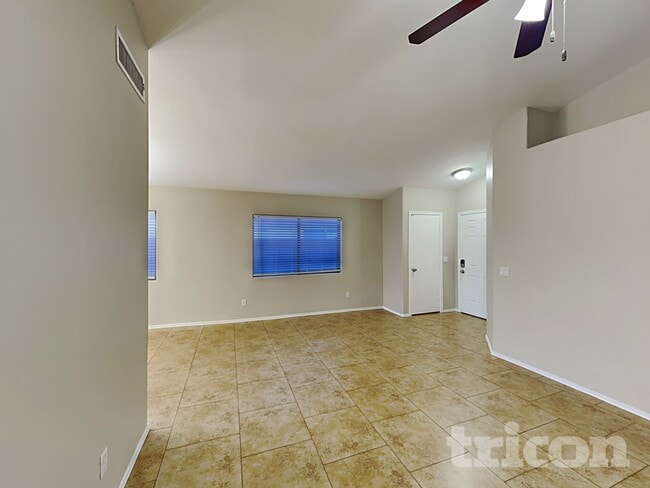 Foto del edificio - 6323 W Williams St