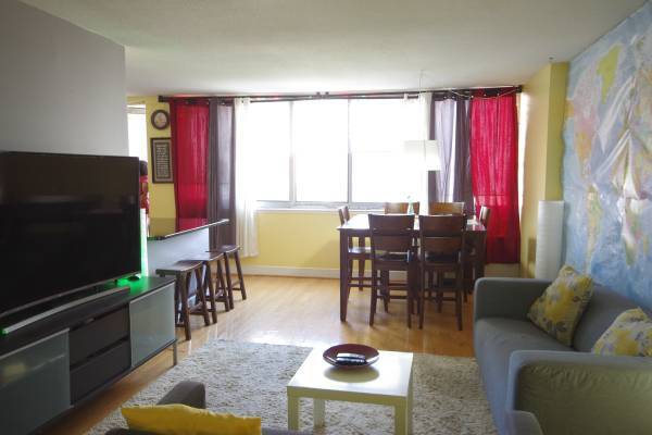 Dining area - 1220 Blair Mill Rd