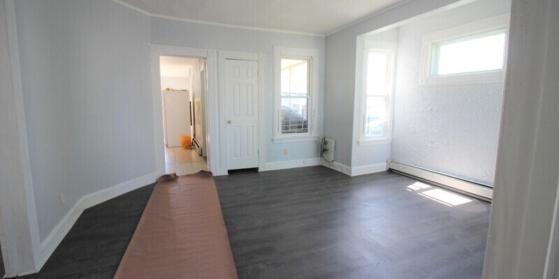 Primary Photo - East Orange Rental