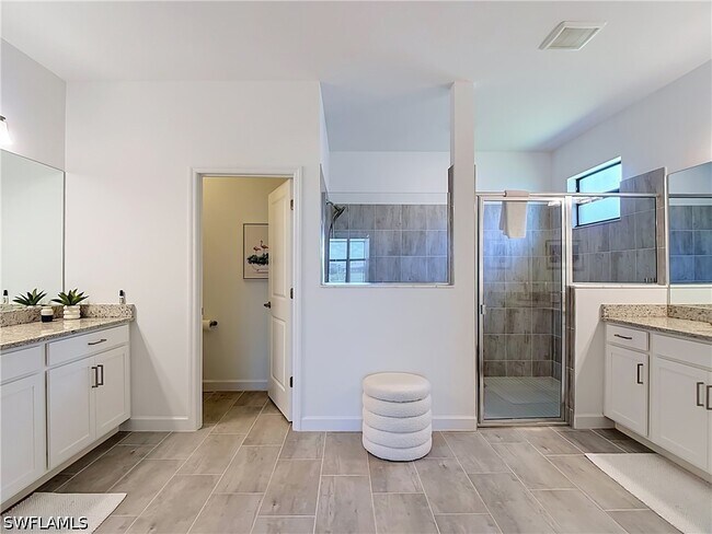 Foto del edificio - 11361 Timber Creek Dr