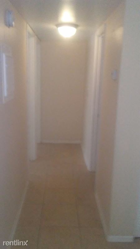 Building Photo - 2 br, 2 bath Condo - 7666 Forest City Rd