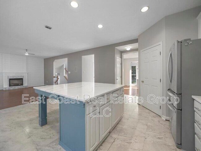 Building Photo - 4824 Old Holter Rd