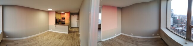 Full panorama - 1355 N Sandburg Ter