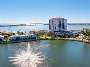 Building Photo - 6287 Bahia Del Mar Cir N