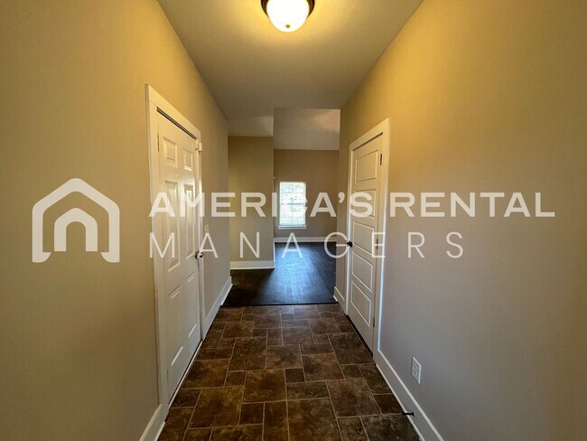 Foto del edificio - DEPOSIT PENDING! MOVE-IN SPECIAL!!! - Home for rent in Maylene! Available to View! - Sign a lease...