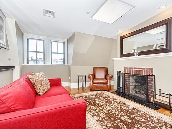 Foto del edificio - 477 Massachusetts Ave